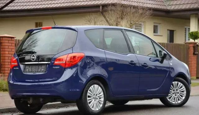 OPEL Meriva 