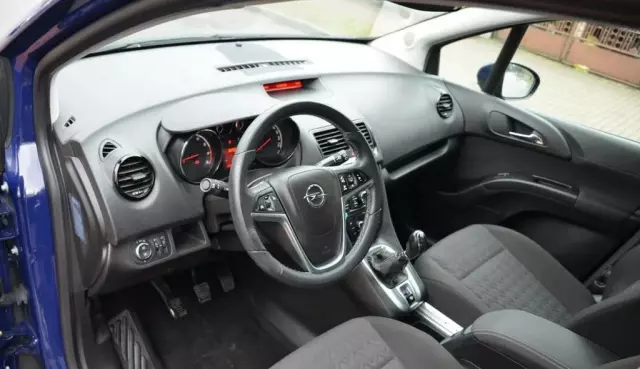 OPEL Meriva 