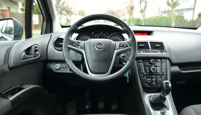 OPEL Meriva 