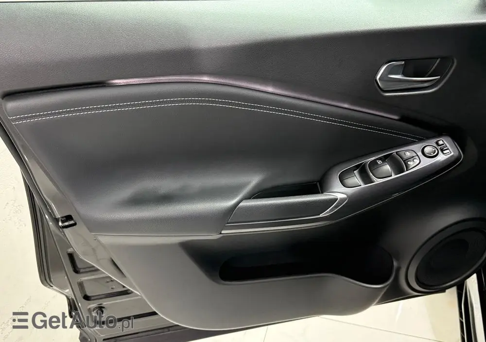 NISSAN Juke 1.6 Hybrid 4AMT Tekna