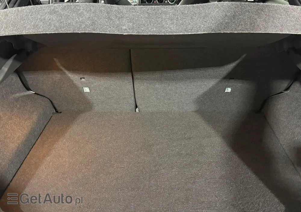 NISSAN Juke 1.6 Hybrid 4AMT Tekna