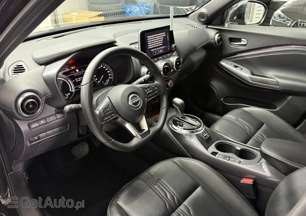 NISSAN Juke 1.6 Hybrid 4AMT Tekna