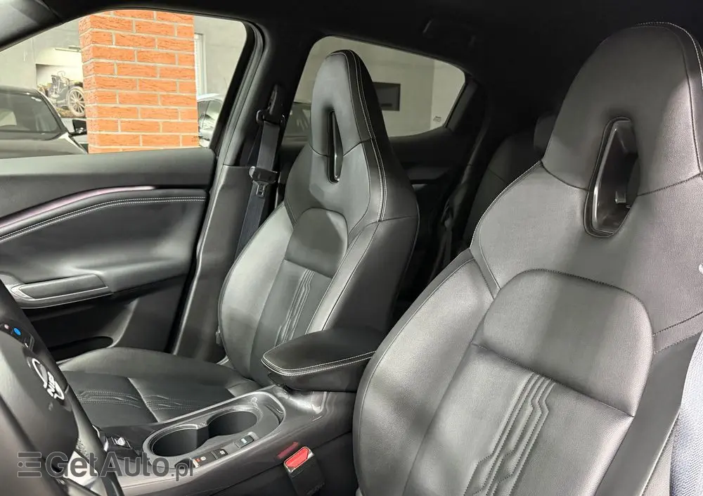 NISSAN Juke 1.6 Hybrid 4AMT Tekna