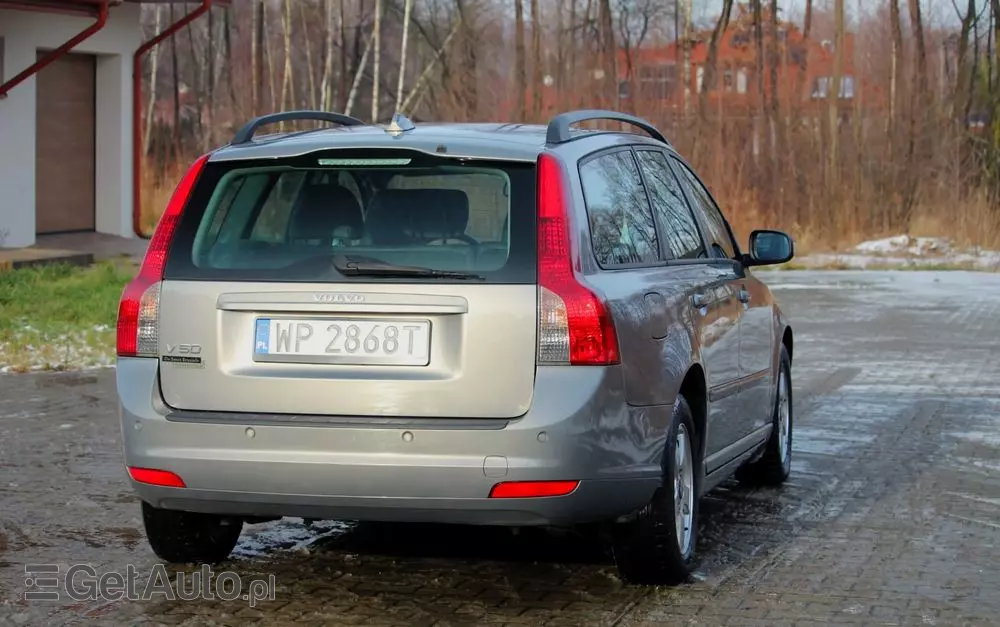 VOLVO V50 1.6D Momentum