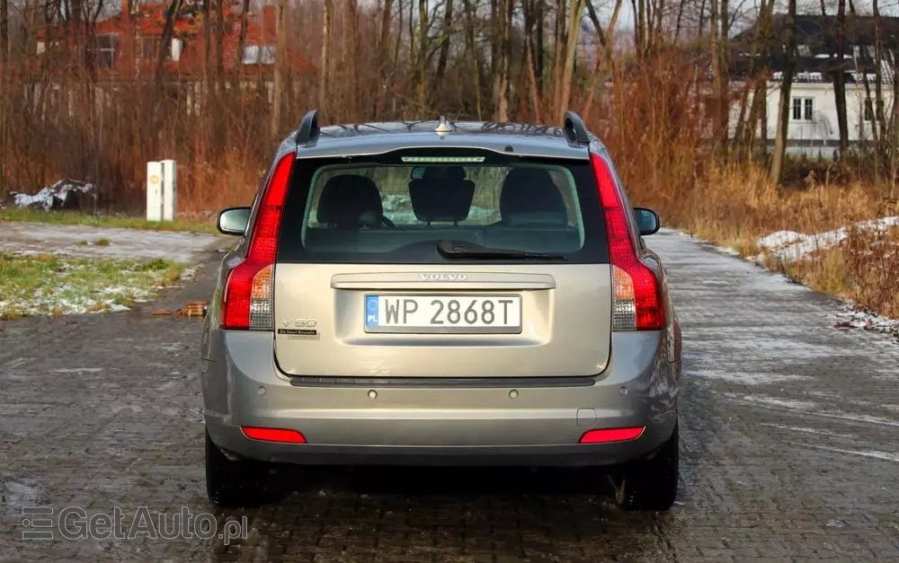 VOLVO V50 1.6D Momentum