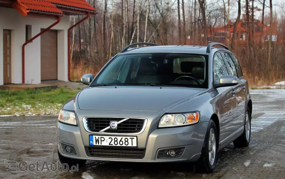 VOLVO V50 1.6D Momentum