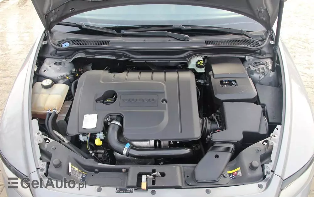 VOLVO V50 1.6D Momentum