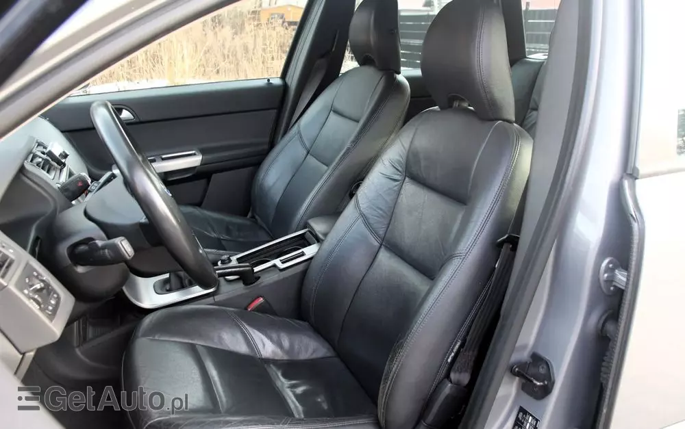 VOLVO V50 1.6D Momentum