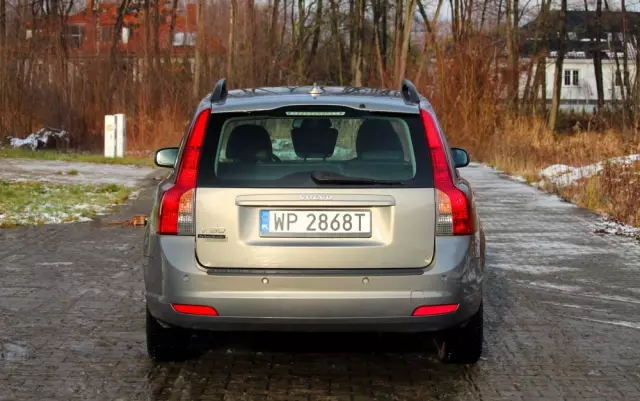 VOLVO V50 1.6D Momentum