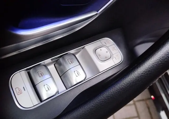 MERCEDES-BENZ GLE 