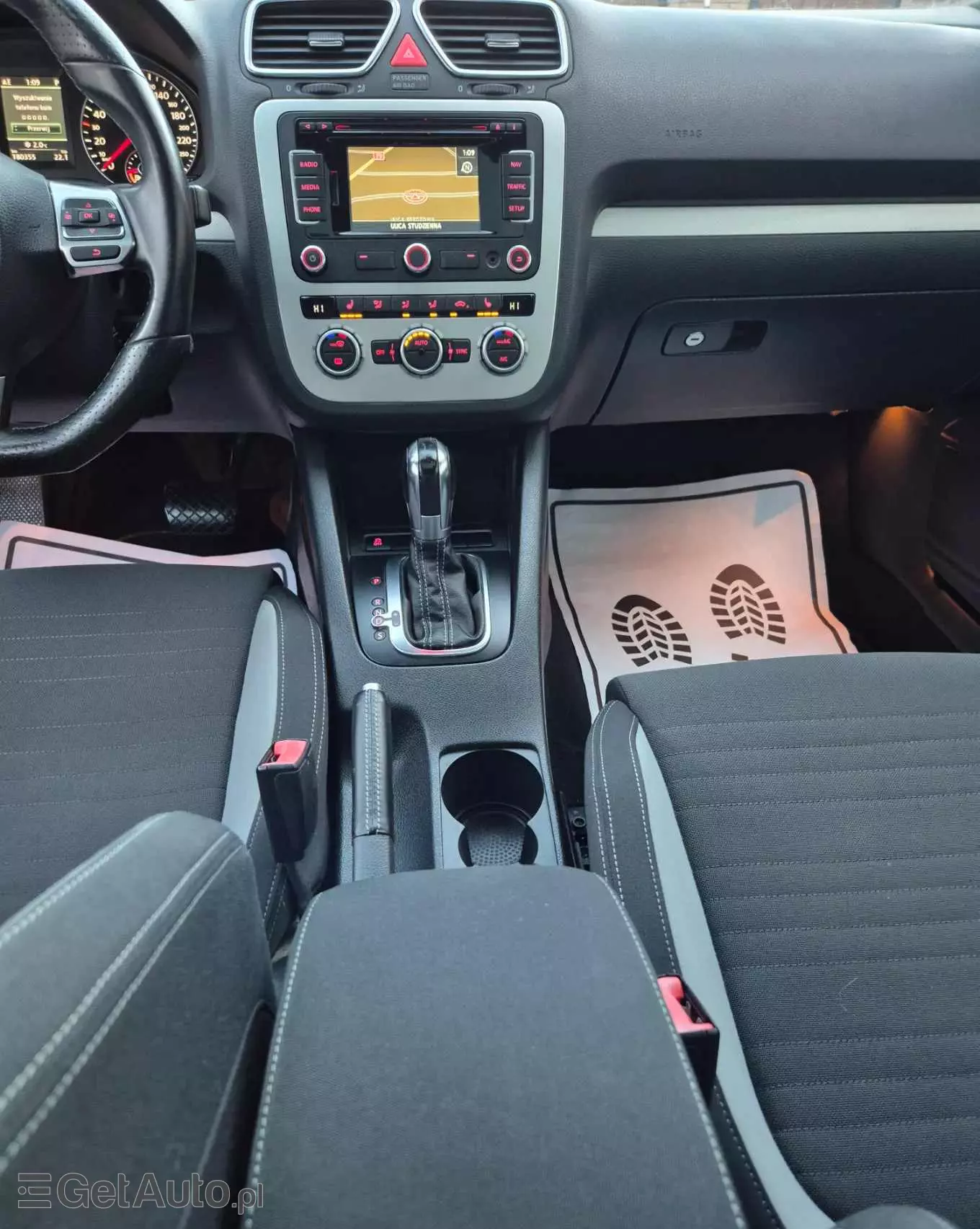 VOLKSWAGEN Scirocco 2.0 TDI DSG Life