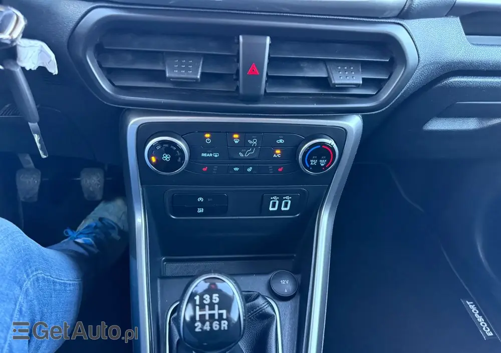FORD EcoSport 1.0 EcoBoost COOL&CONNECT
