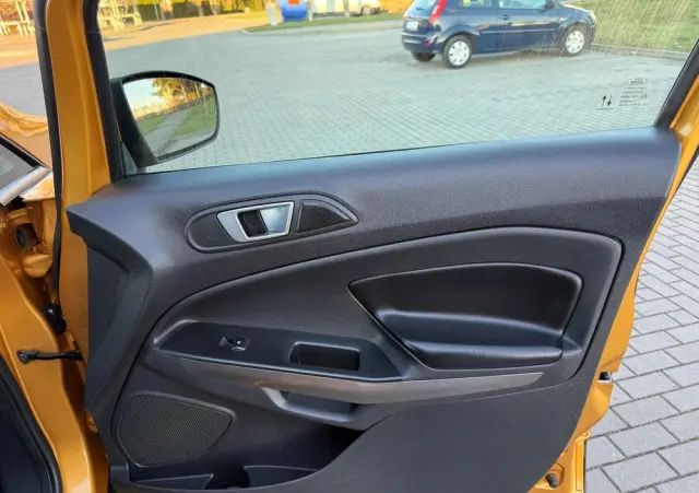 FORD EcoSport 1.0 EcoBoost COOL&CONNECT