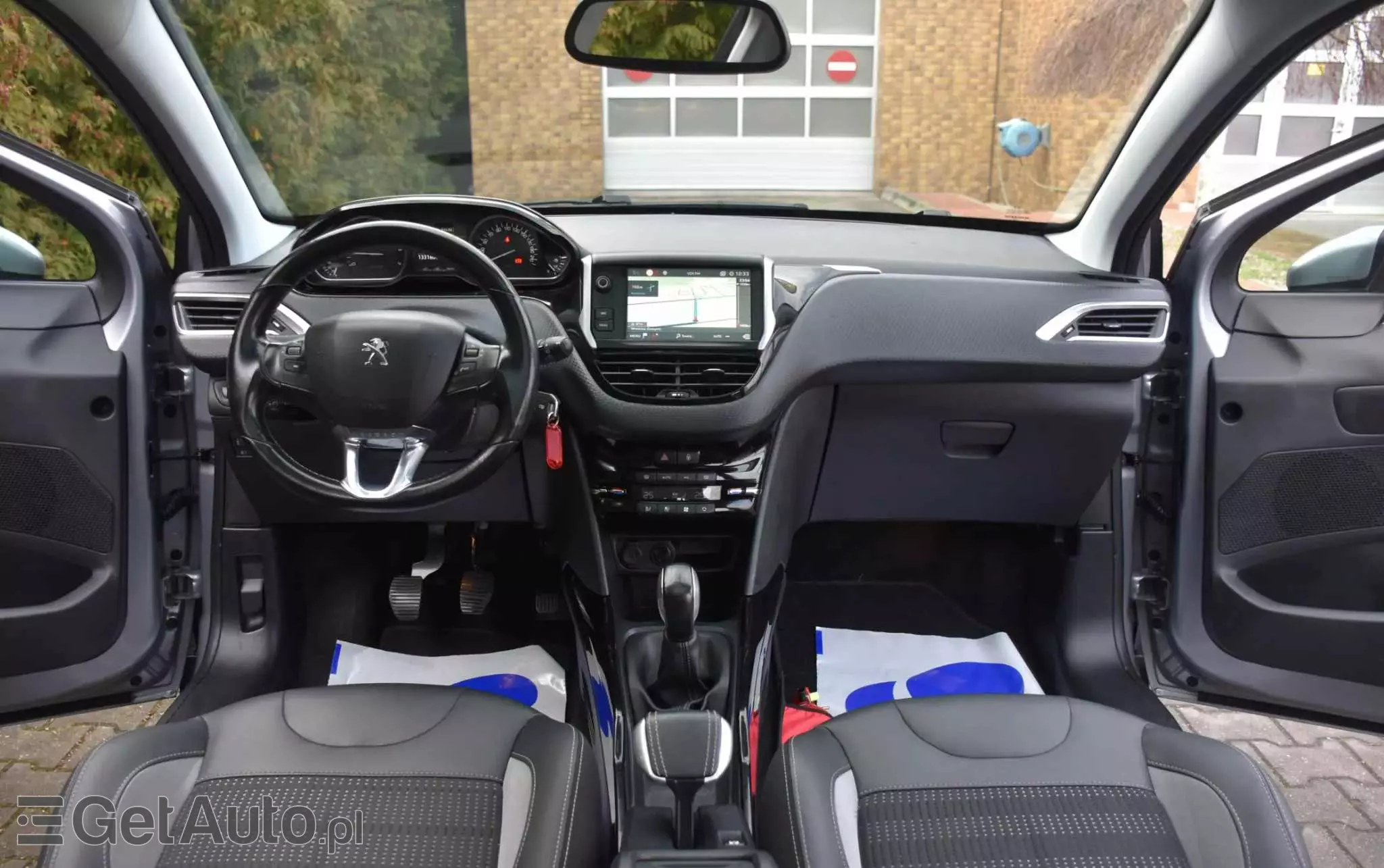 PEUGEOT 2008 PureTech 110 Stop&Start Crossway