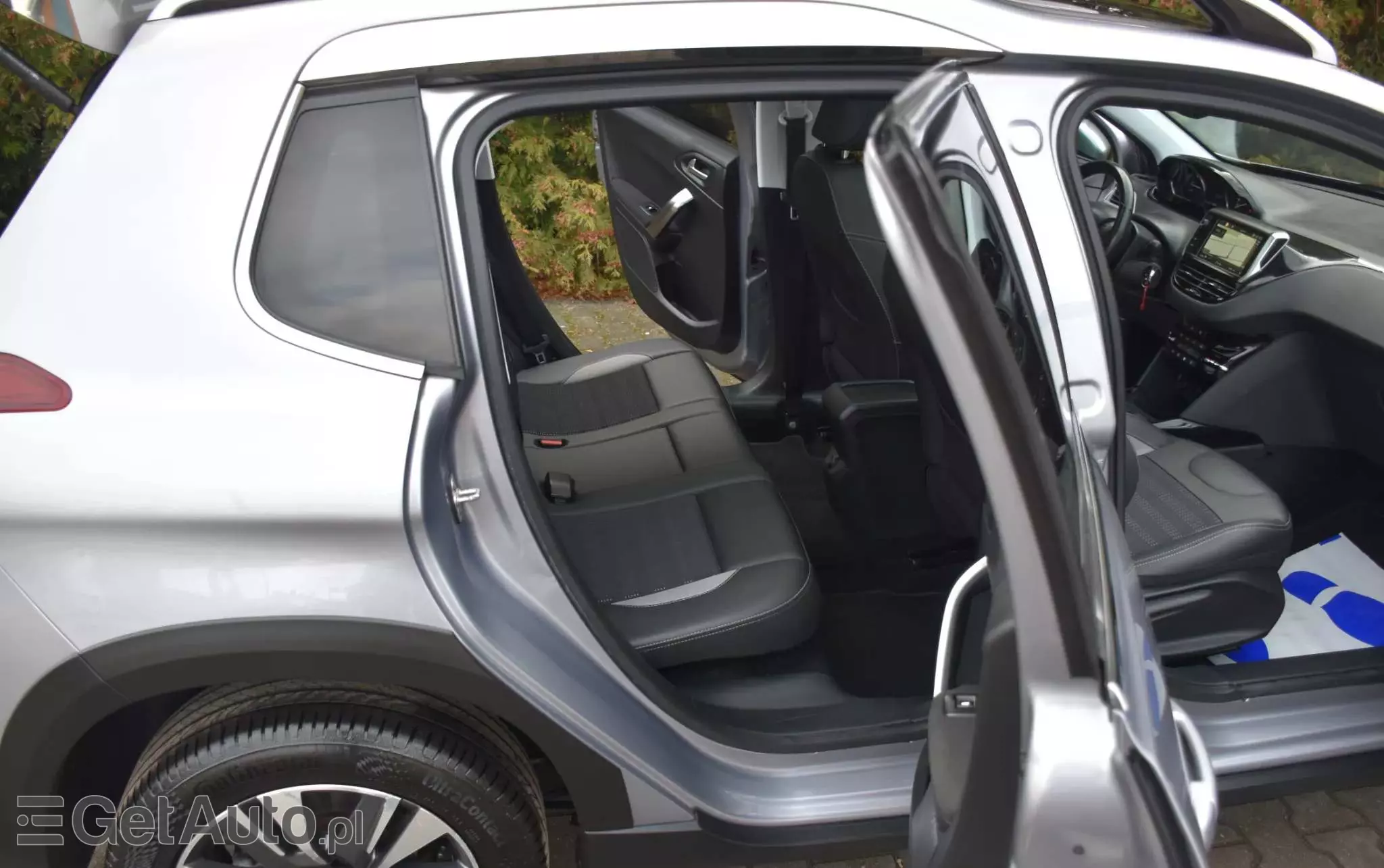 PEUGEOT 2008 PureTech 110 Stop&Start Crossway