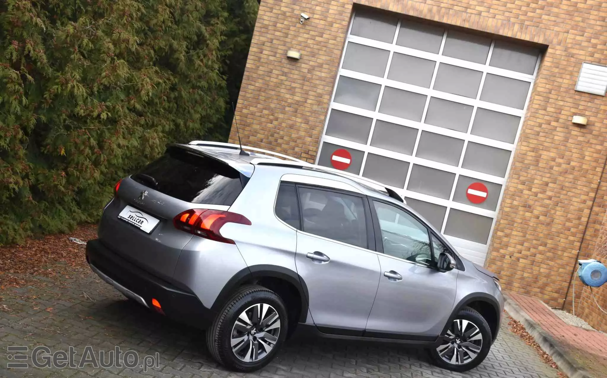 PEUGEOT 2008 PureTech 110 Stop&Start Crossway