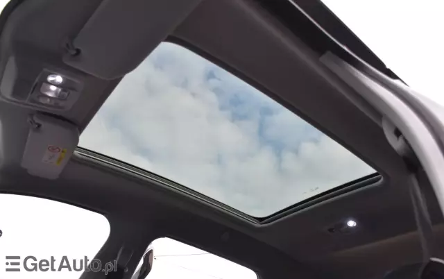 PEUGEOT 2008 PureTech 110 Stop&Start Crossway