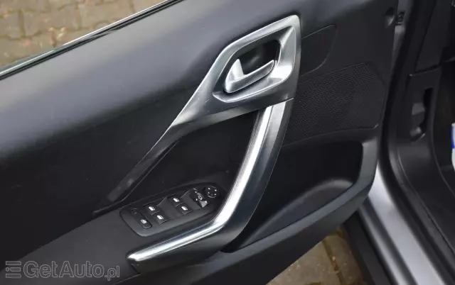 PEUGEOT 2008 PureTech 110 Stop&Start Crossway