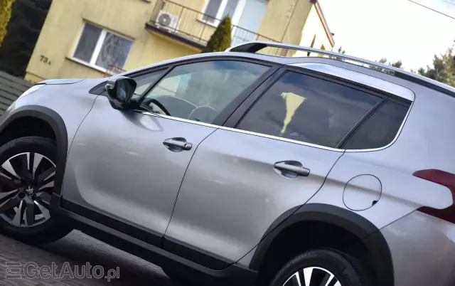 PEUGEOT 2008 PureTech 110 Stop&Start Crossway