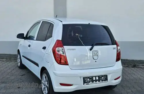 HYUNDAI I10 