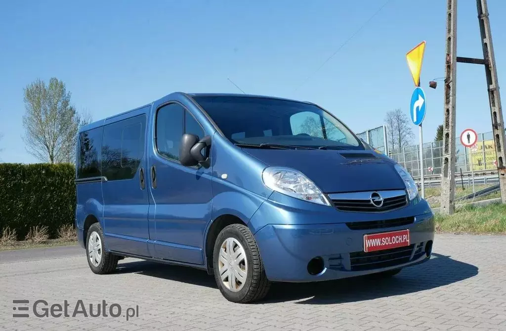 OPEL Vivaro 