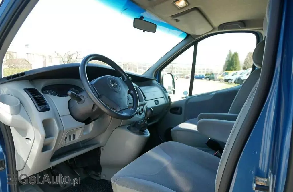 OPEL Vivaro 