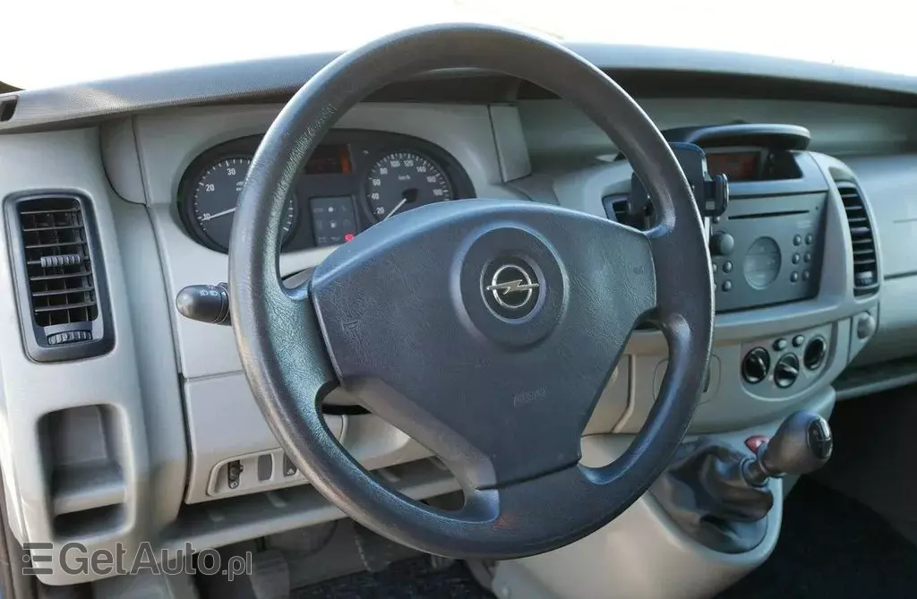 OPEL Vivaro 