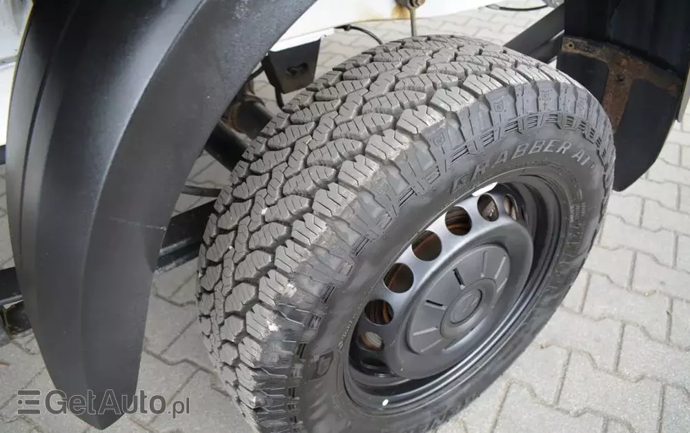 VOLKSWAGEN CRAFTER II 4MOTION 1-KABINA 