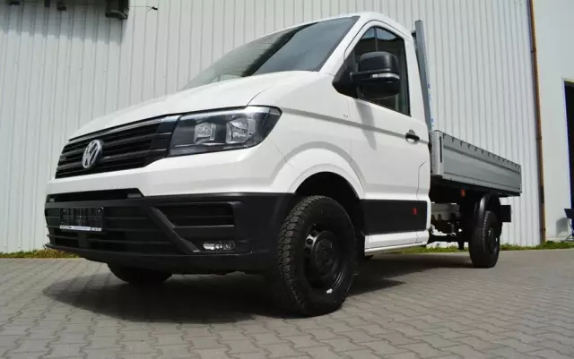 VOLKSWAGEN CRAFTER II 4MOTION 1-KABINA 