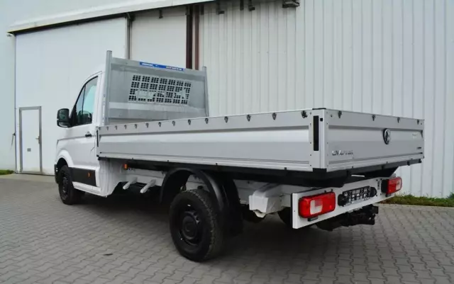 VOLKSWAGEN CRAFTER II 4MOTION 1-KABINA 