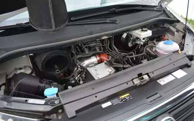 VOLKSWAGEN CRAFTER II 4MOTION 1-KABINA 