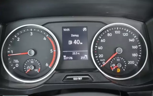 VOLKSWAGEN CRAFTER II 4MOTION 1-KABINA 