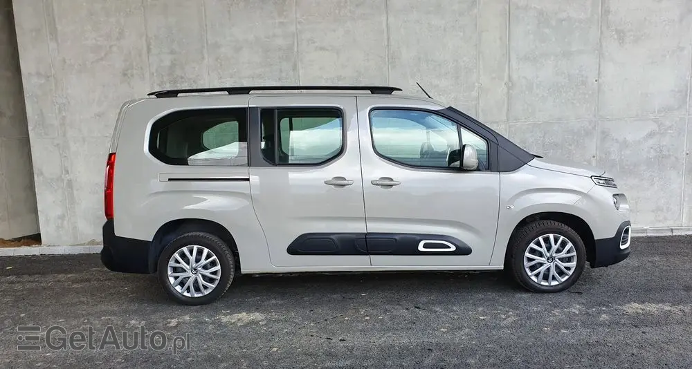 CITROËN Berlingo XL PureTech 110 LIVE PACK