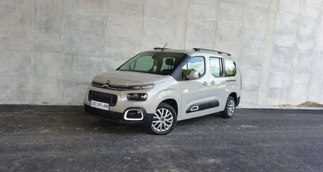 CITROËN Berlingo XL PureTech 110 LIVE PACK