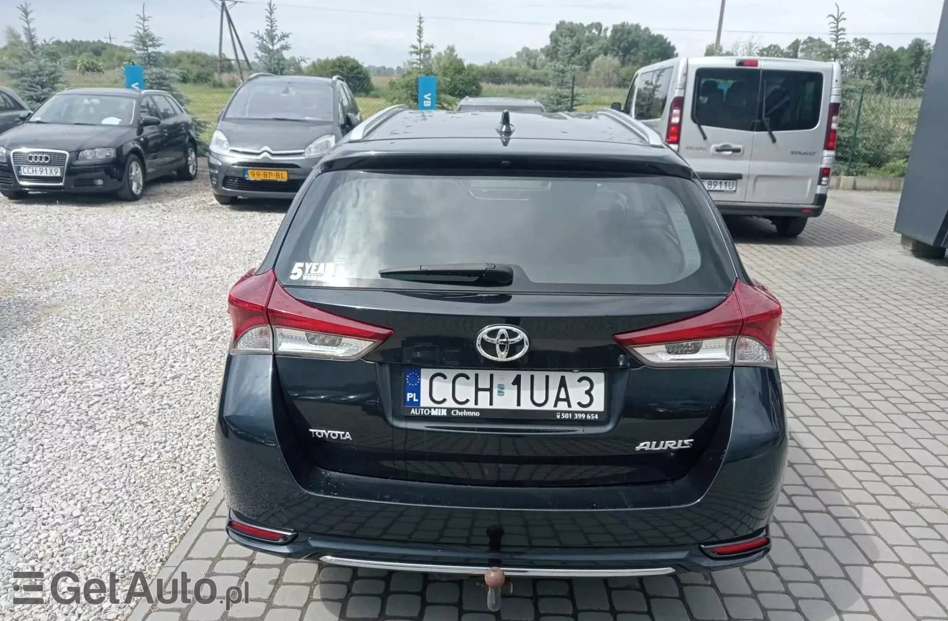 TOYOTA Auris 