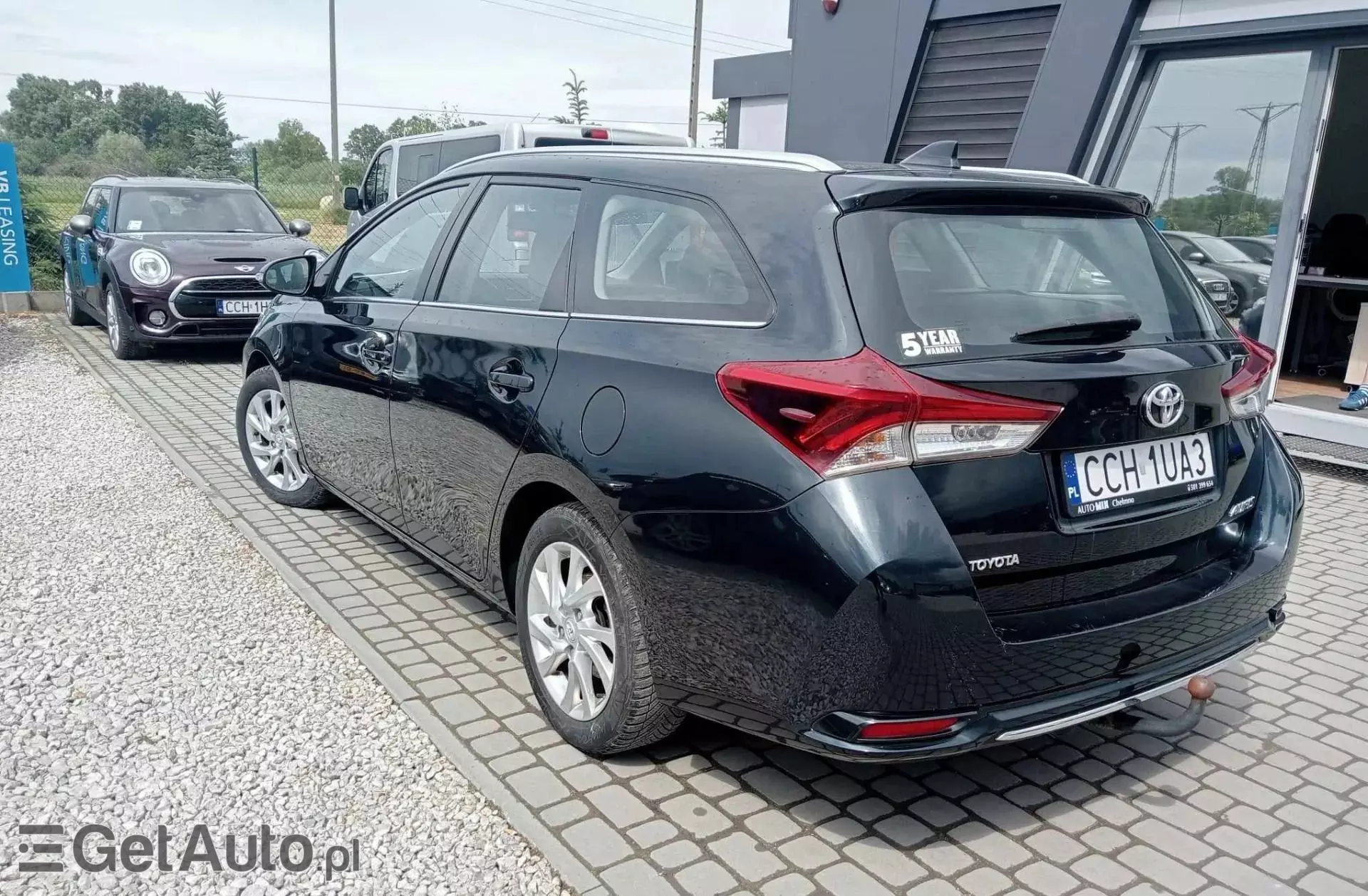 TOYOTA Auris 