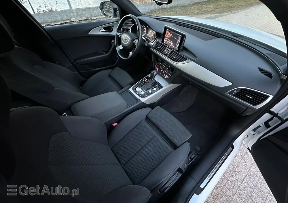 AUDI A6 Limousine 