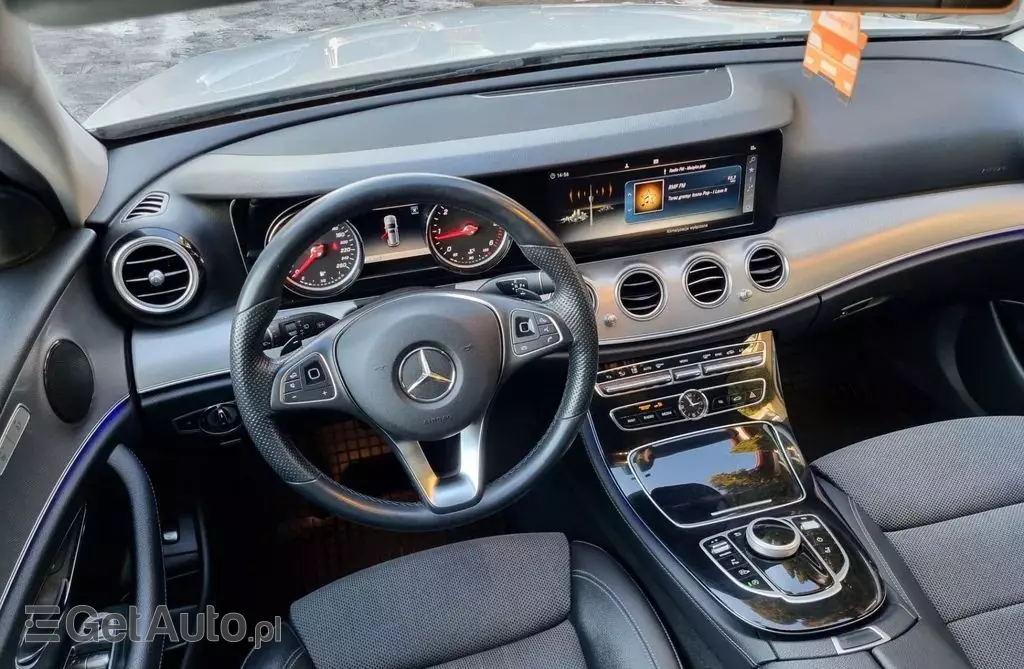 MERCEDES-BENZ Klasa E 