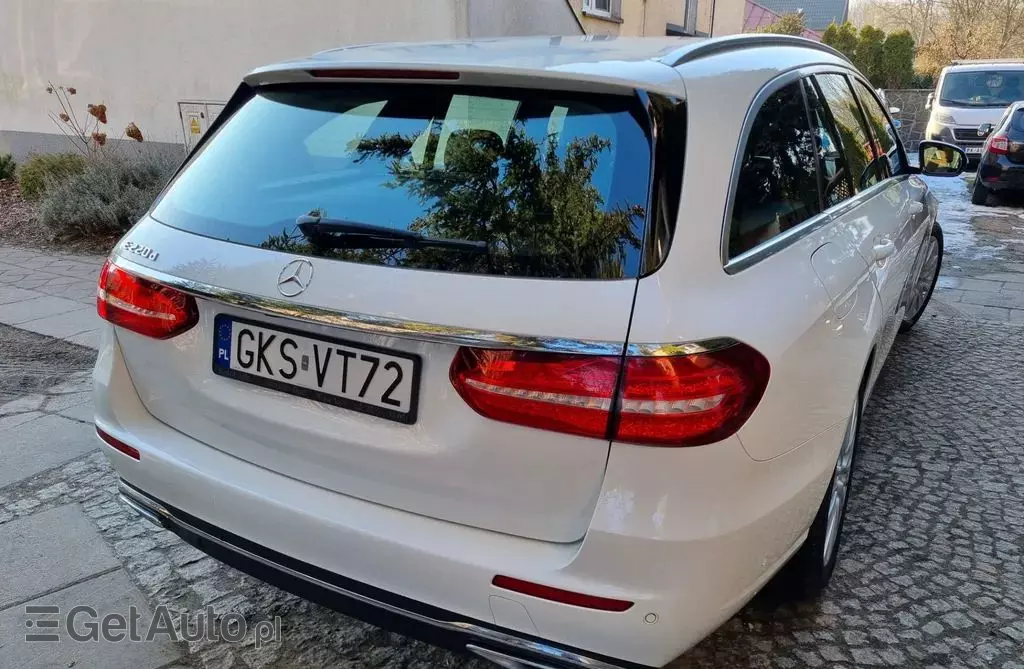 MERCEDES-BENZ Klasa E 