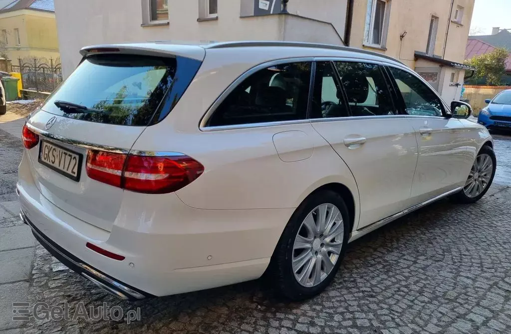 MERCEDES-BENZ Klasa E 