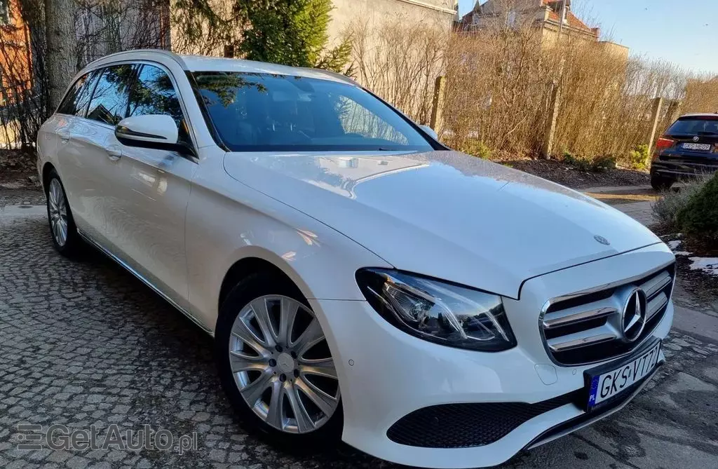 MERCEDES-BENZ Klasa E 