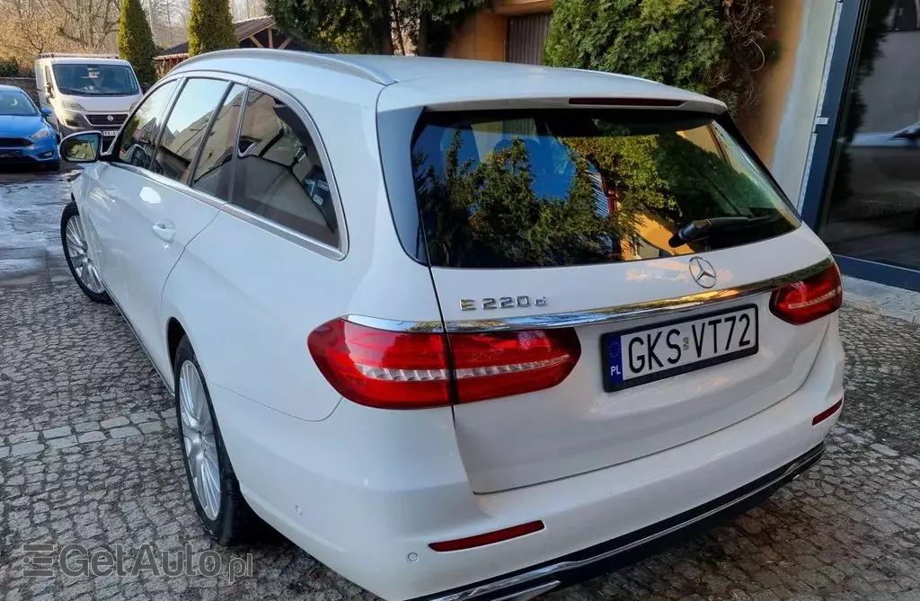 MERCEDES-BENZ Klasa E 