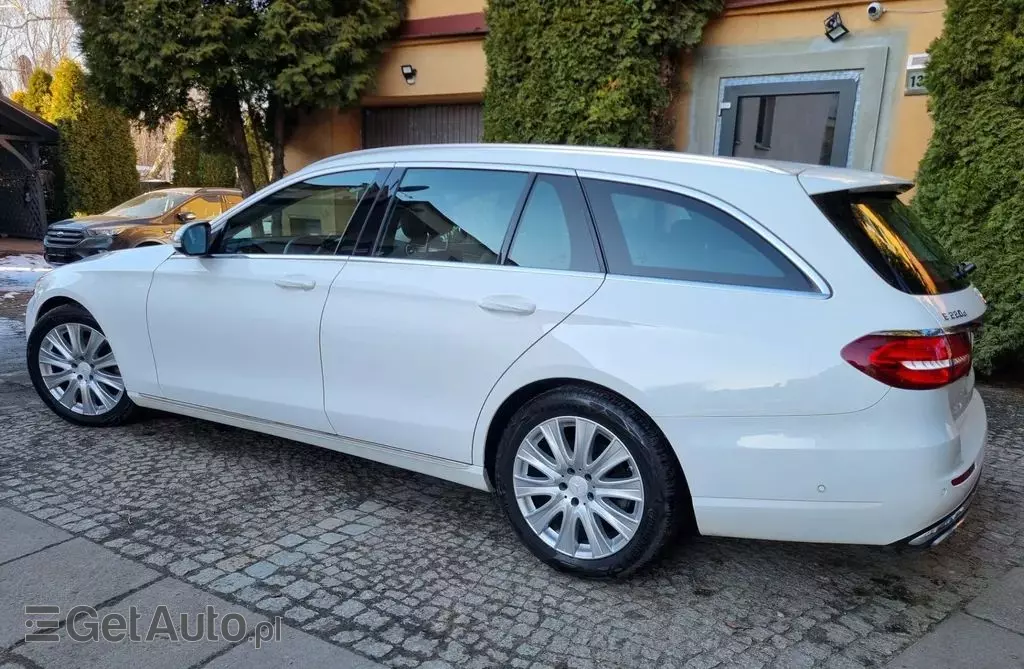 MERCEDES-BENZ Klasa E 