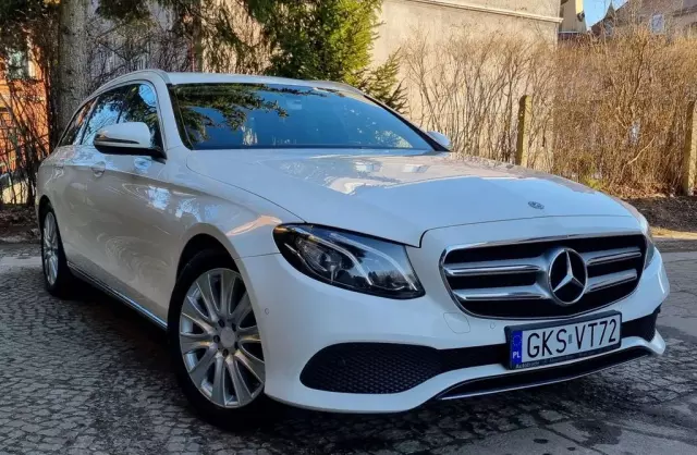 MERCEDES-BENZ Klasa E 