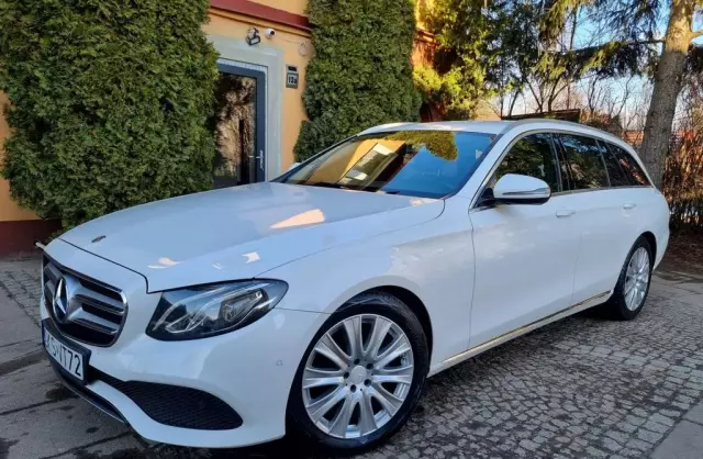 MERCEDES-BENZ Klasa E 