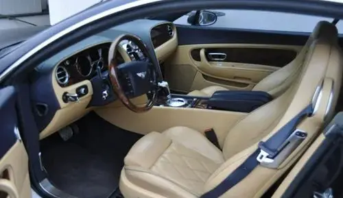 BENTLEY Continental 