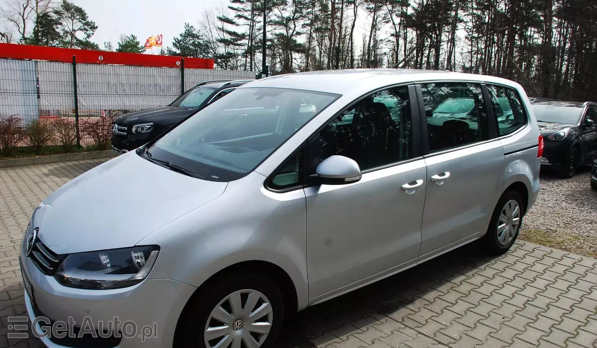 VOLKSWAGEN Sharan 