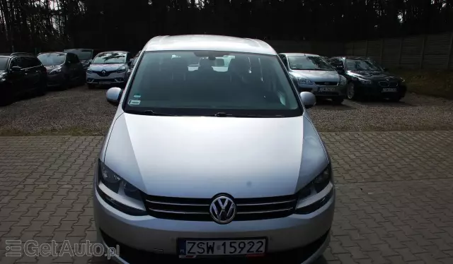 VOLKSWAGEN Sharan 