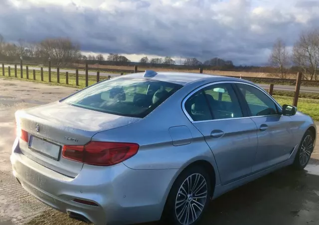 BMW Seria 5 540i GPF xDrive Luxury Line