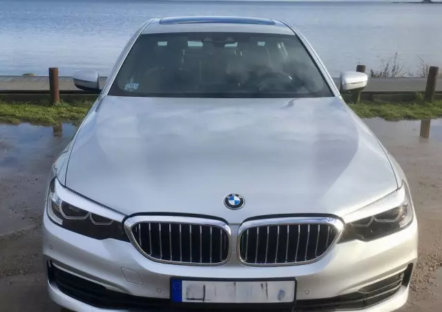 BMW Seria 5 540i GPF xDrive Luxury Line